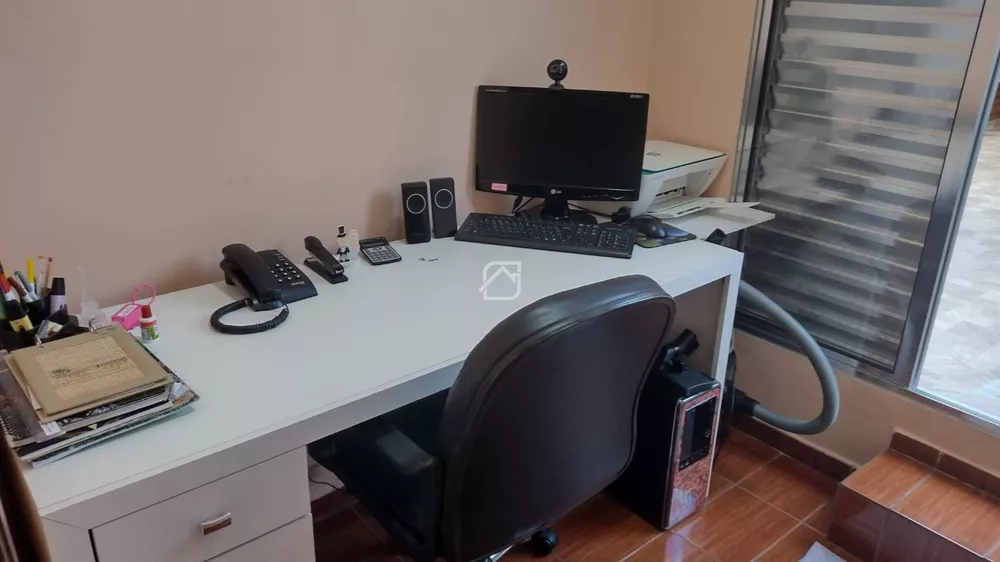 Casa, 3 quartos, 164 m² - Foto 1