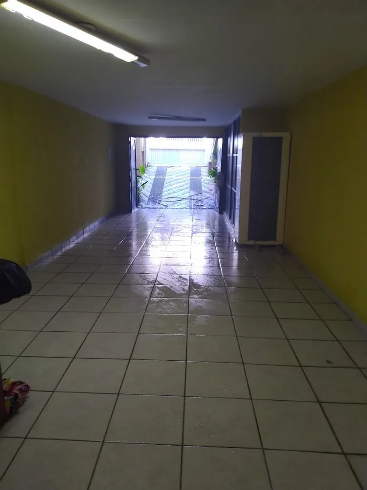 Casa, 4 quartos, 131 m² - Foto 2