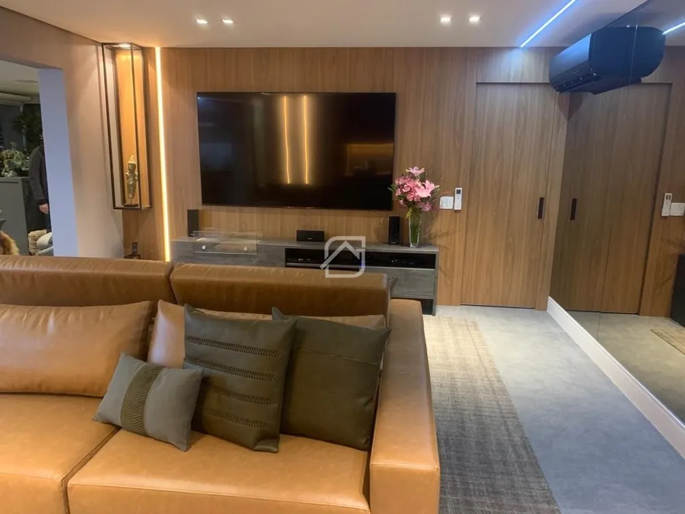 Apartamento, 3 quartos, 167 m² - Foto 2