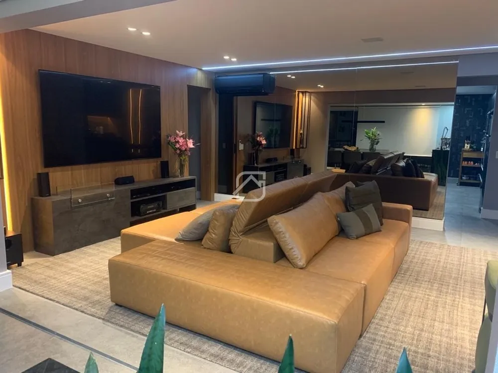 Apartamento, 3 quartos, 167 m² - Foto 1