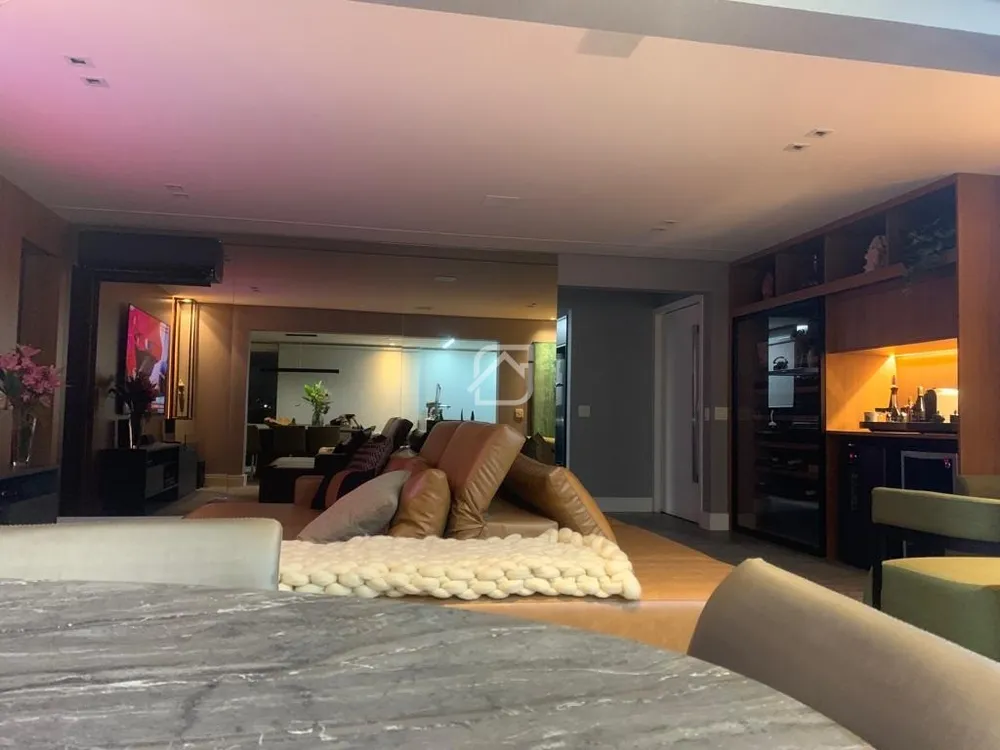 Apartamento, 3 quartos, 167 m² - Foto 4