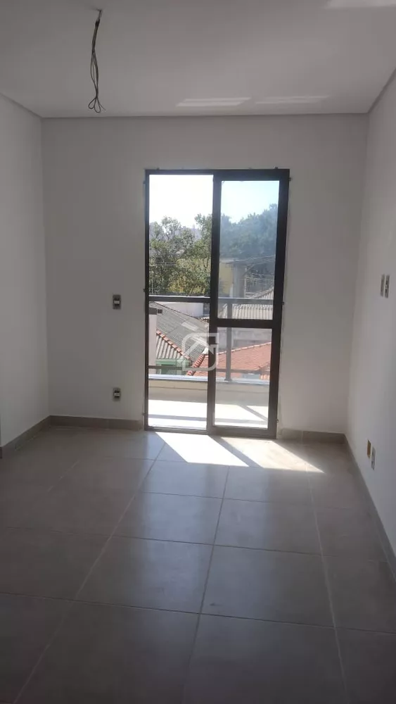 Apartamento à venda com 2 quartos, 40m² - Foto 3