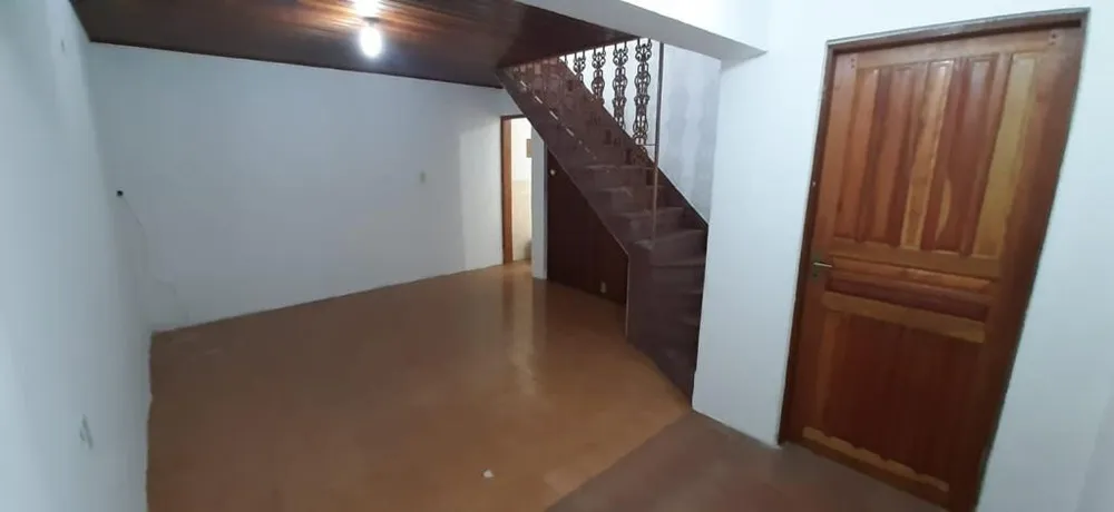 Casa, 2 quartos, 74 m² - Foto 1
