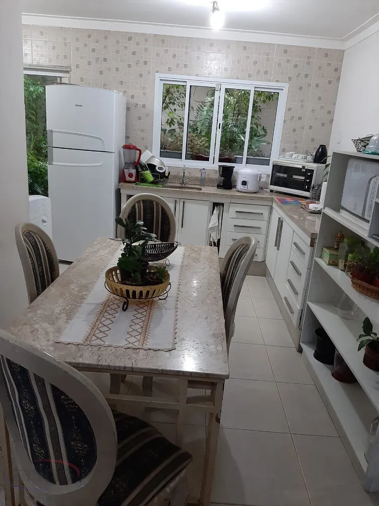 Sobrado, 3 quartos, 225 m² - Foto 2