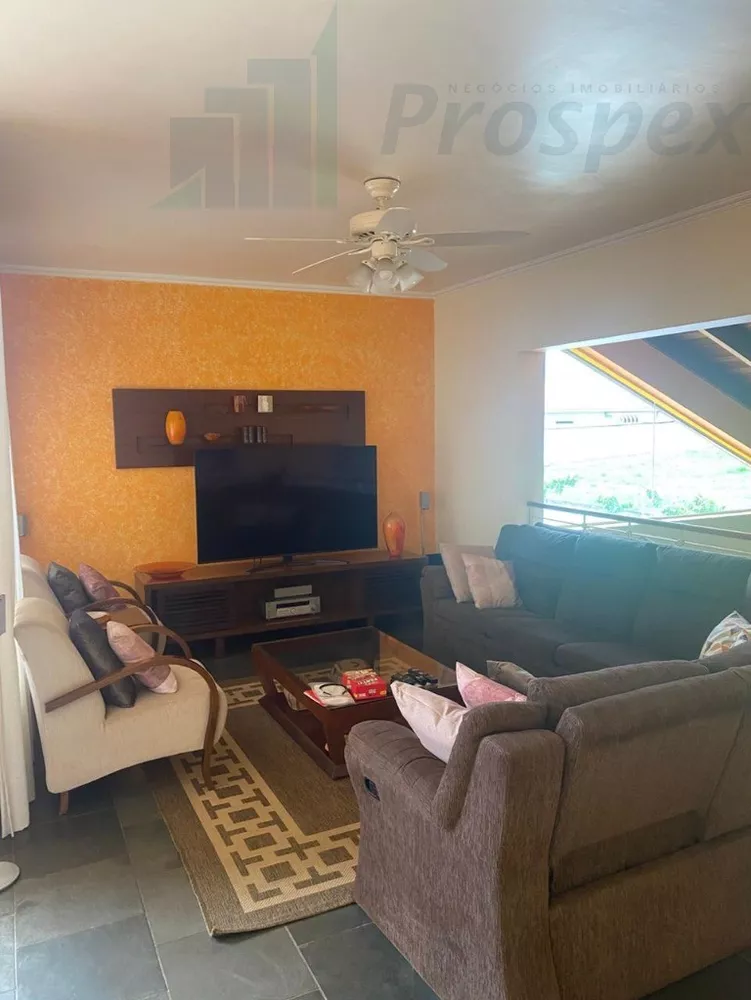 Casa, 4 quartos - Foto 1