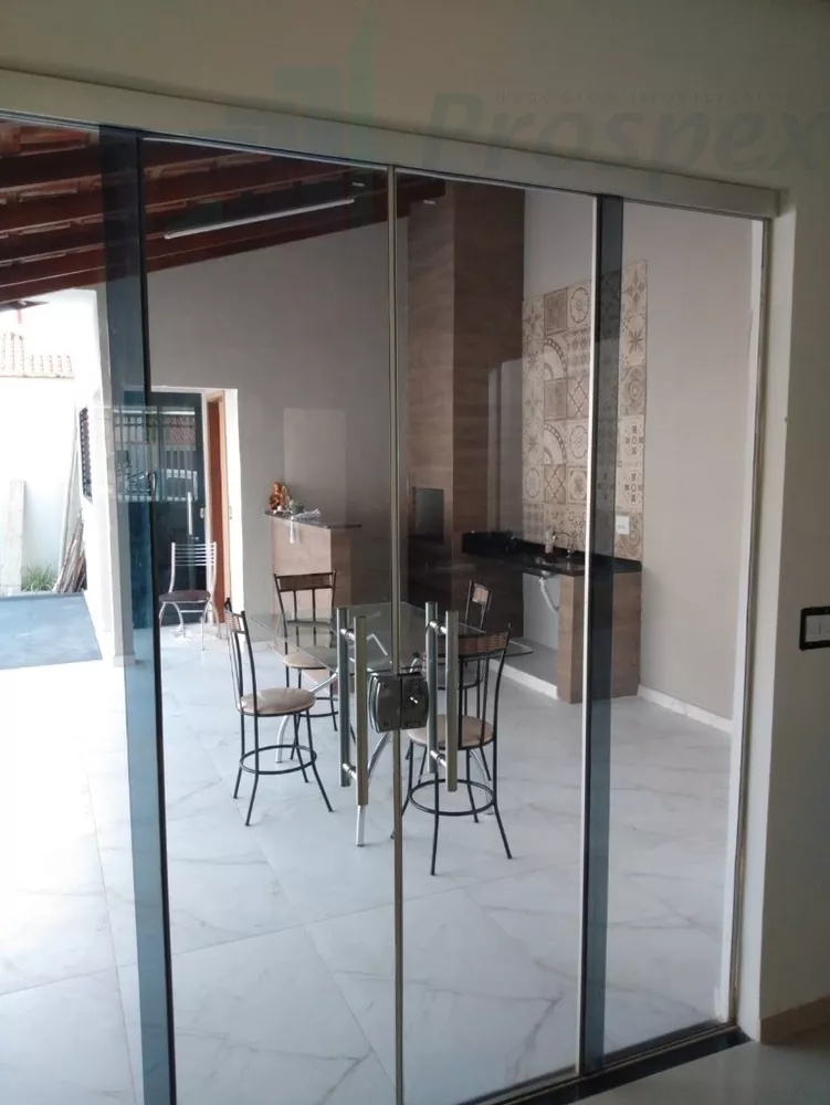 Casa, 3 quartos - Foto 1