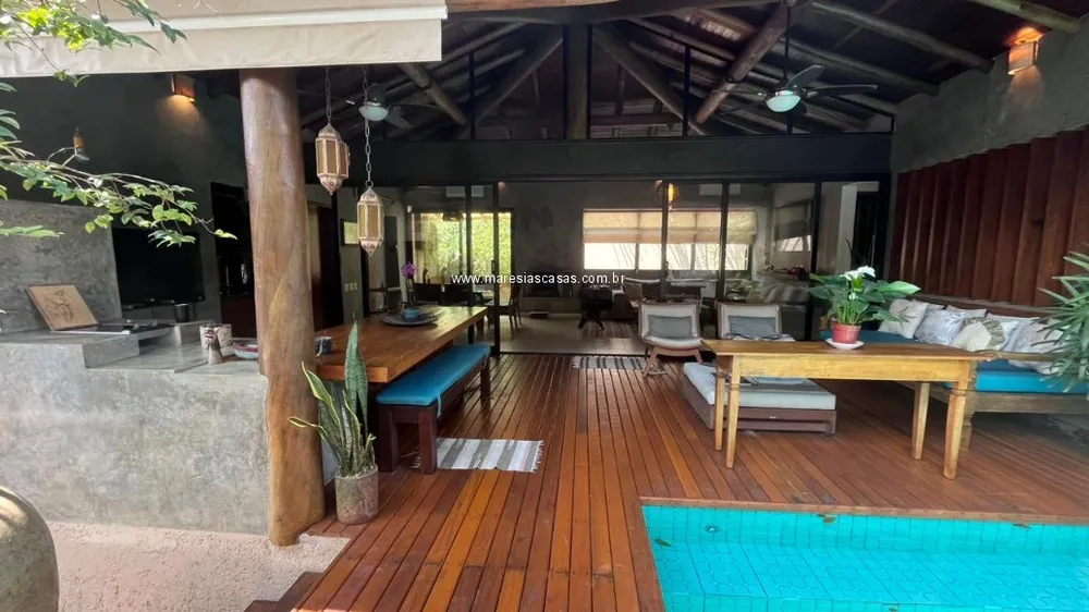 Casa, 4 quartos, 220 m² - Foto 1