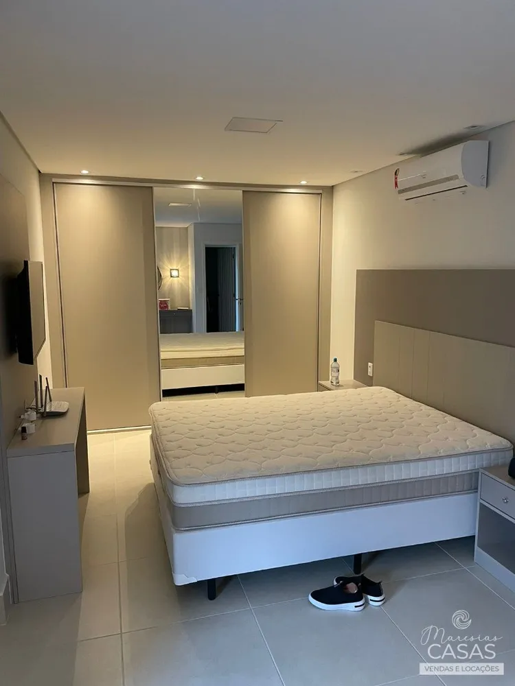 Casa, 6 quartos, 385 m² - Foto 8