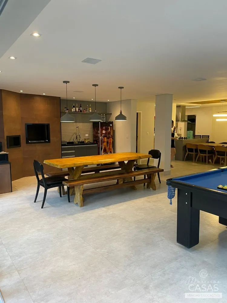 Casa, 6 quartos, 385 m² - Foto 10