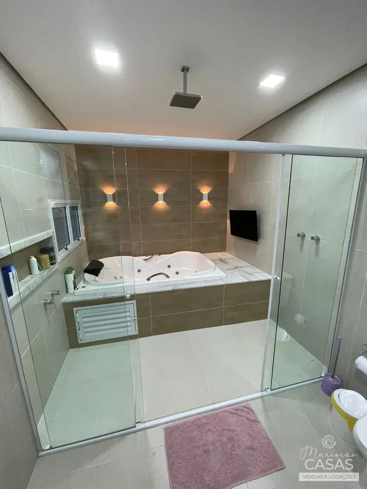 Casa, 6 quartos, 385 m² - Foto 17