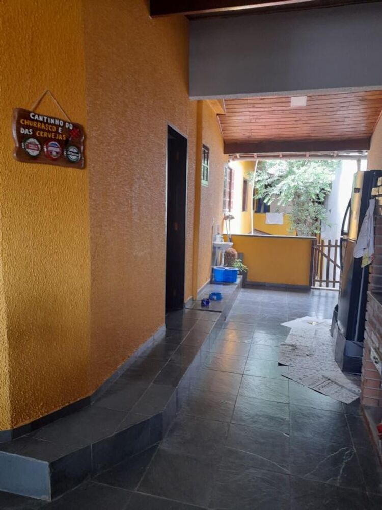 Sobrado, 3 quartos, 228 m² - Foto 1