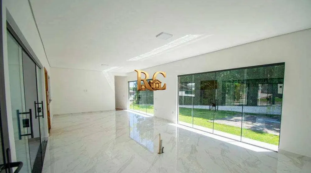 Casa, 3 quartos, 246 m² - Foto 9