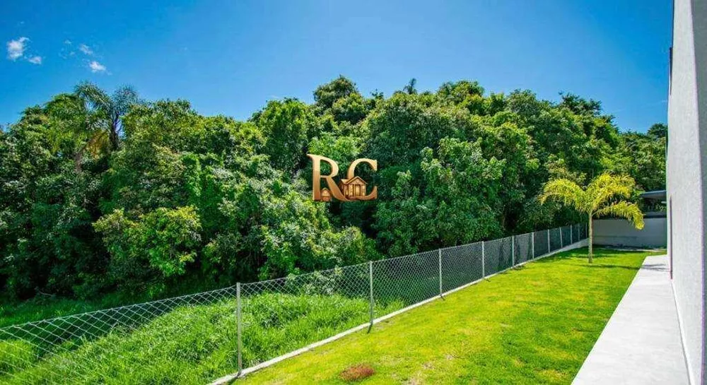 Casa, 3 quartos, 246 m² - Foto 3