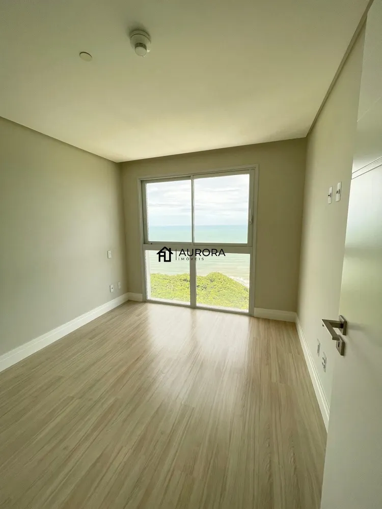 Apartamento, 3 quartos, 165 m² - Foto 2