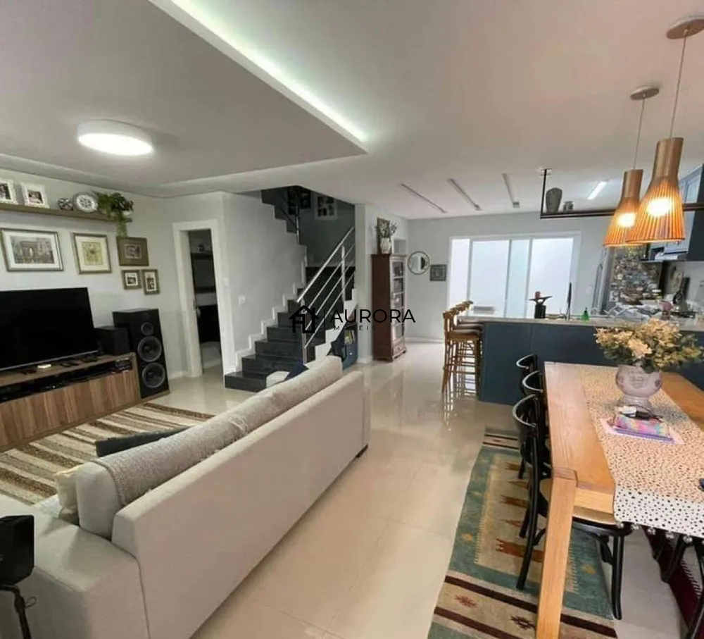 Apartamento, 3 quartos, 215 m² - Foto 2