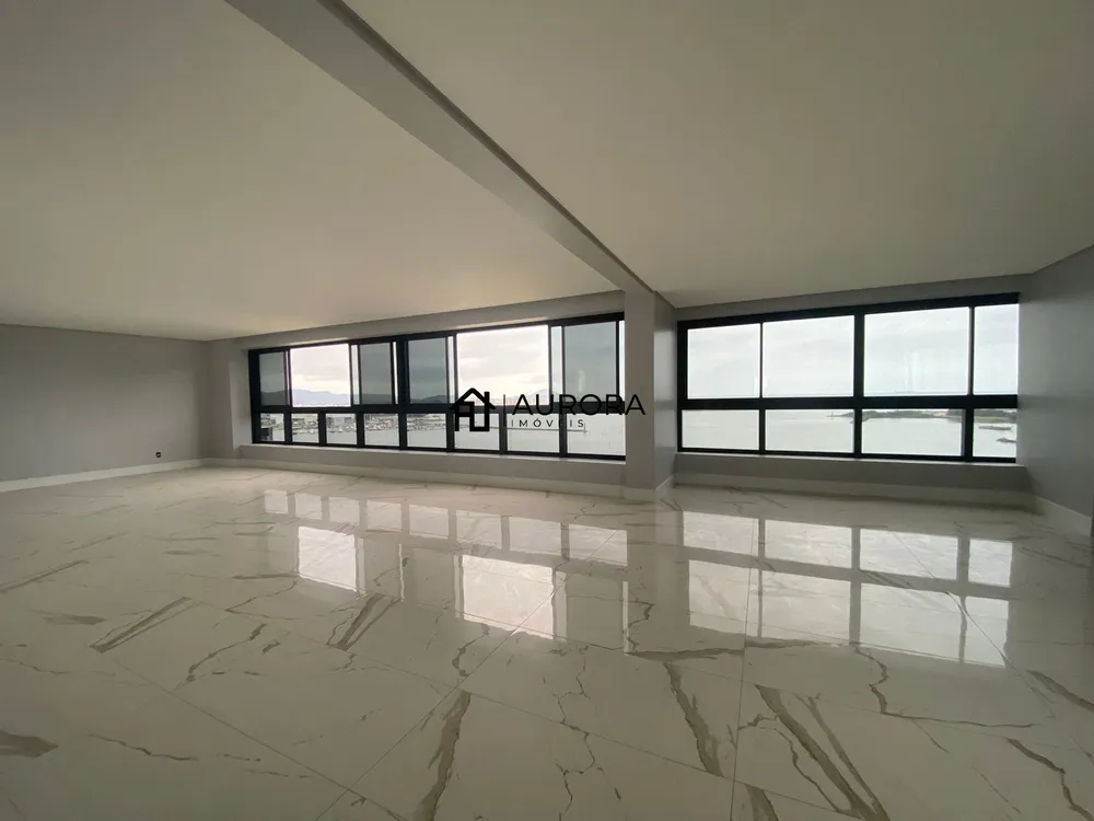 Apartamento, 4 quartos, 322 m² - Foto 1