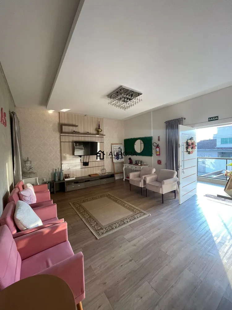 Casa, 4 quartos, 671 m² - Foto 1