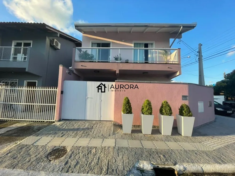 Casa, 2 quartos, 170 m² - Foto 1