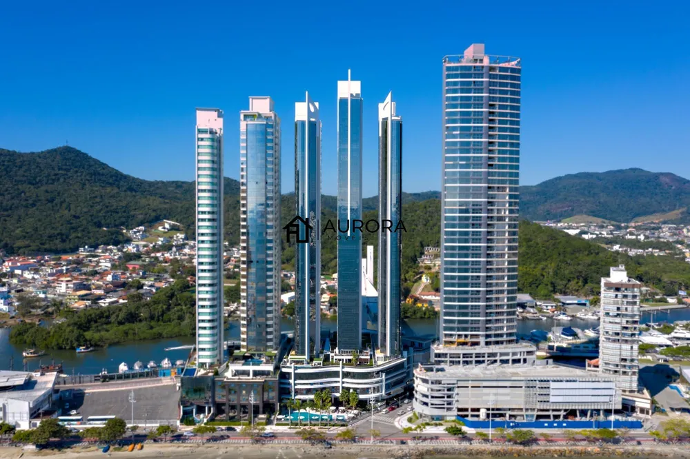 Apartamento, 4 quartos, 238 m² - Foto 1