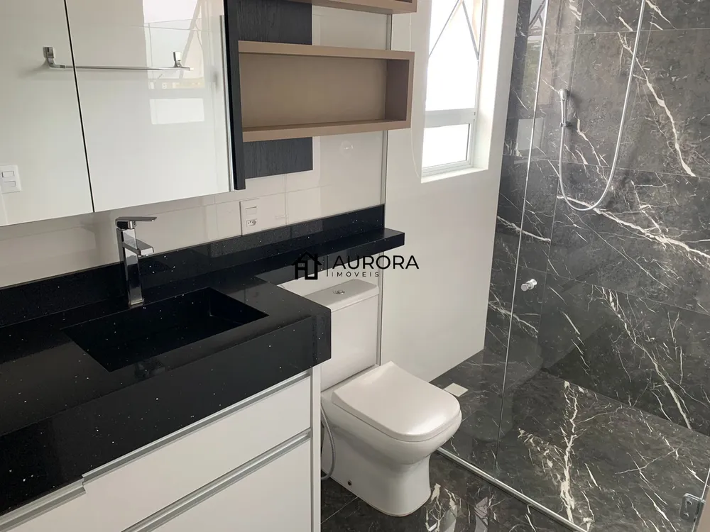 Apartamento, 3 quartos, 240 m² - Foto 2