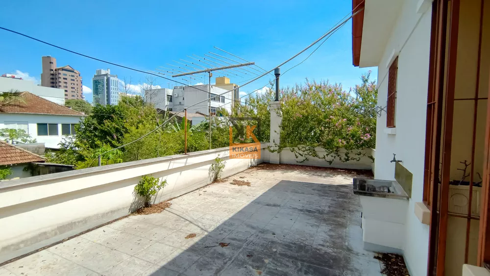Sobrado, 7 quartos, 357 m² - Foto 1