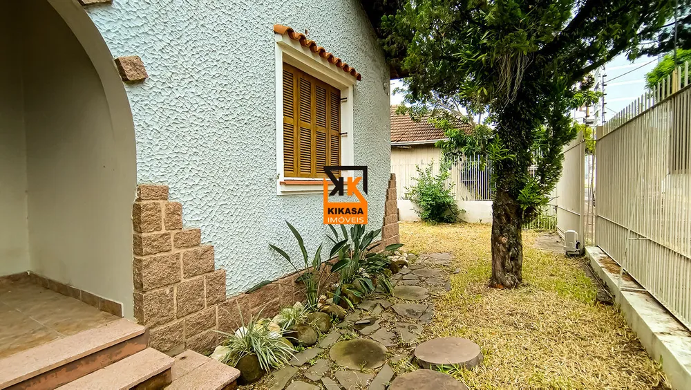 Casa, 4 quartos, 253 m² - Foto 1