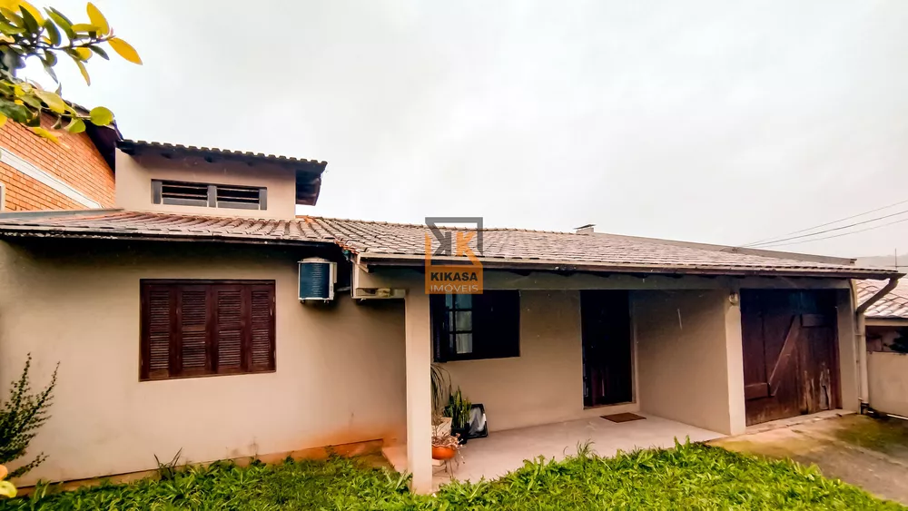 Casa, 3 quartos, 132 m² - Foto 2