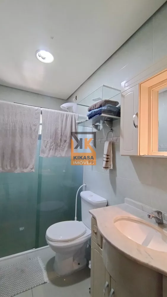 Casa, 2 quartos, 203 m² - Foto 1
