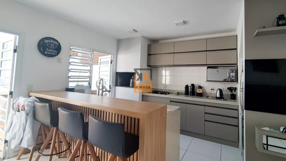 Casa, 3 quartos, 77 m² - Foto 2