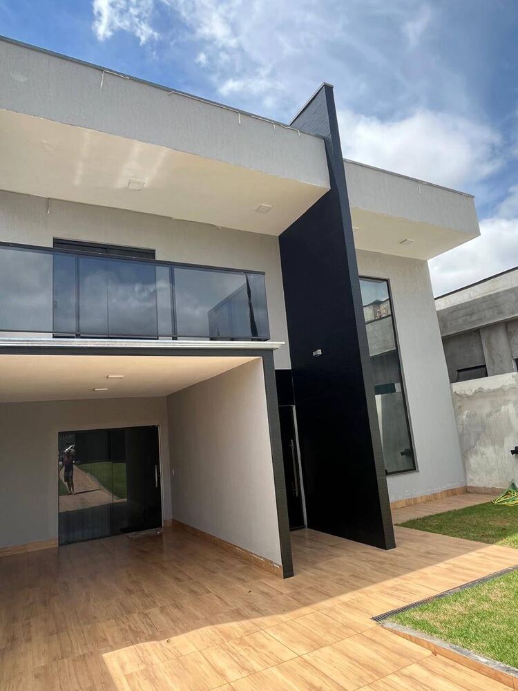 Casa de Condomínio à venda com 4 quartos, 400m² - Foto 2