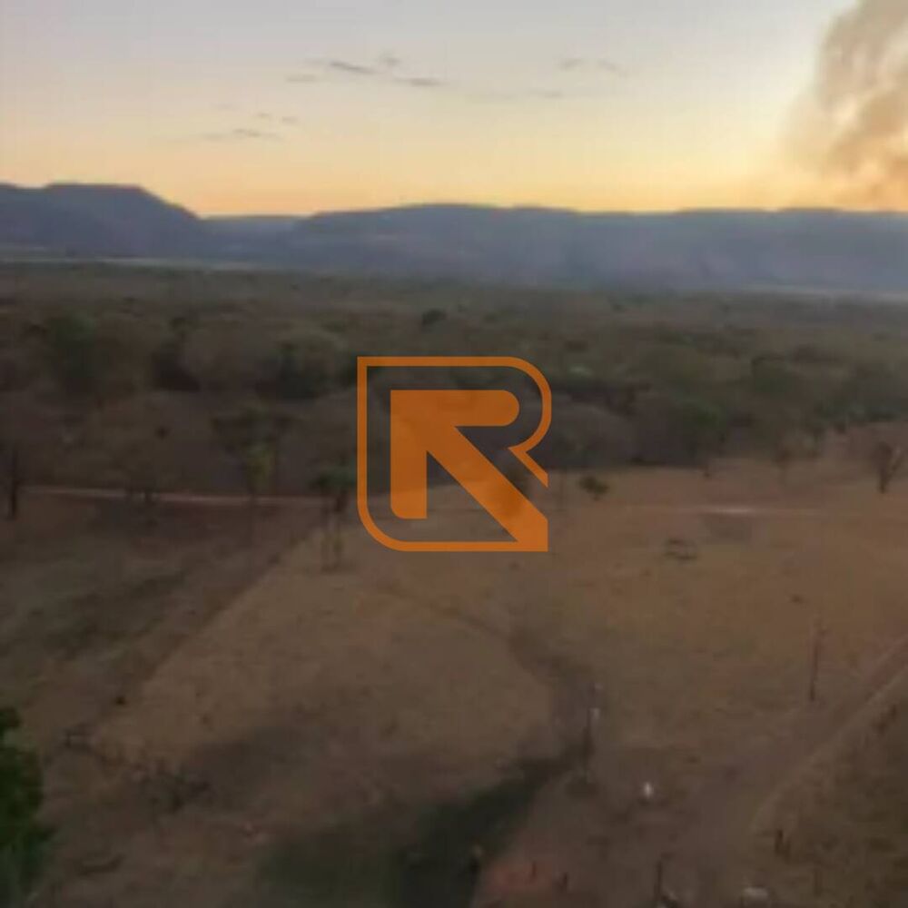 Terreno, 103 hectares - Foto 1