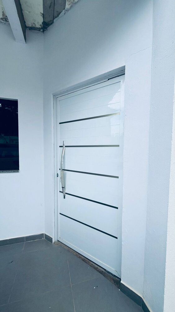Casa à venda com 2 quartos, 150m² - Foto 2
