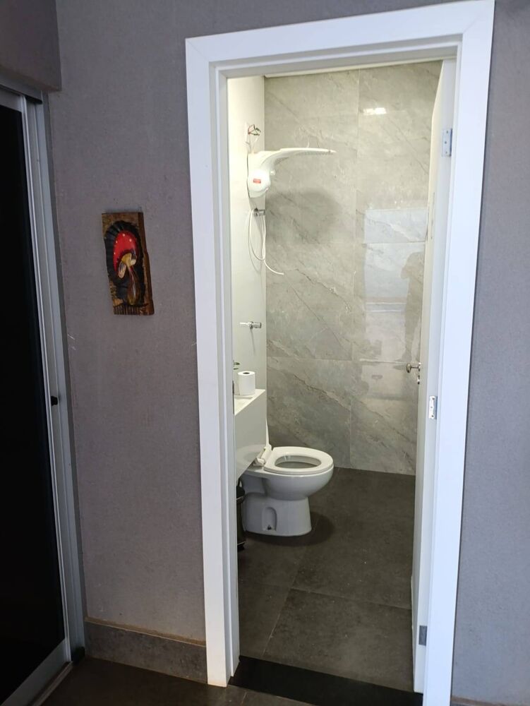 Casa à venda com 4 quartos, 400m² - Foto 4