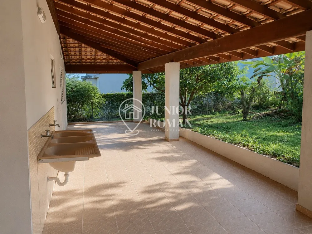 Casa, 4 quartos, 308 m² - Foto 2