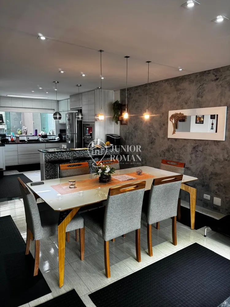 Sobrado, 3 quartos, 254 m² - Foto 1