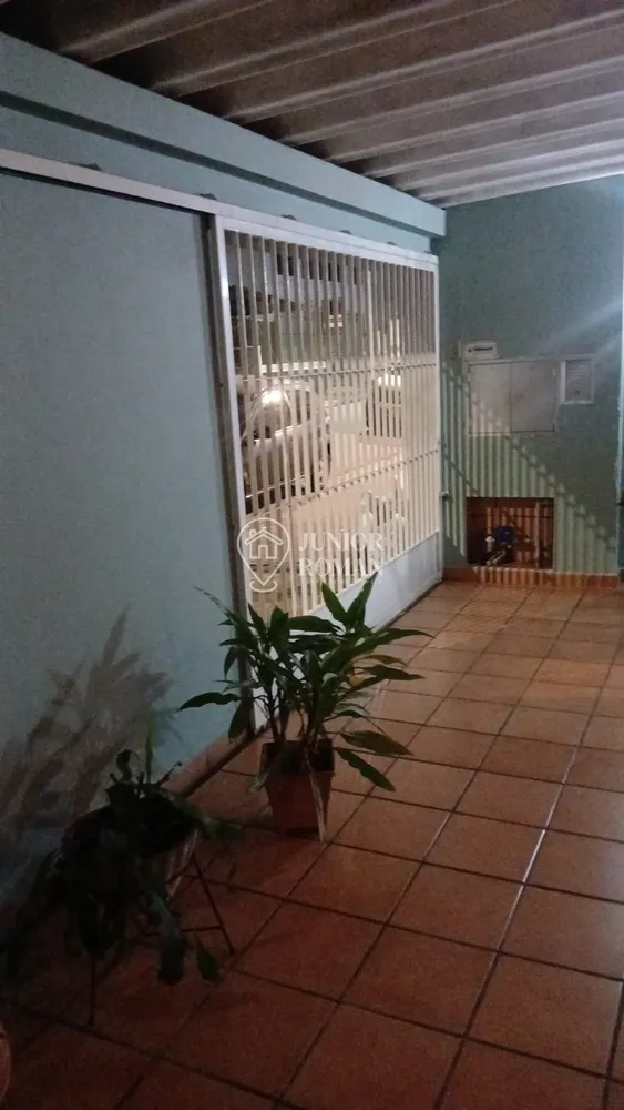 Casa, 3 quartos, 250 m² - Foto 4