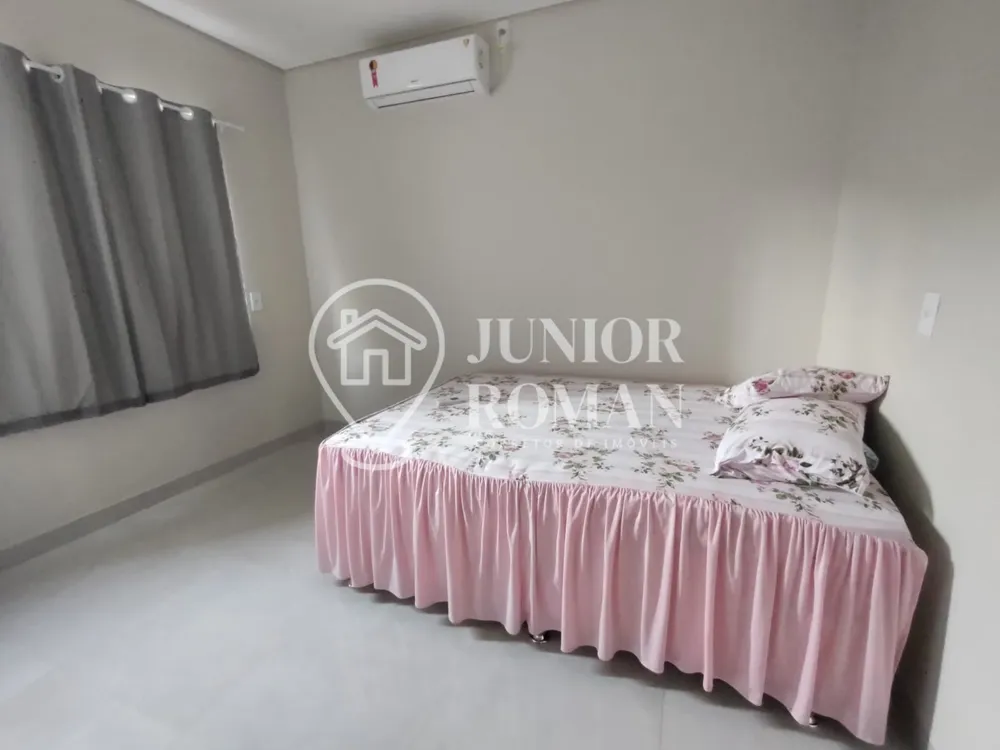 Sobrado, 4 quartos, 303 m² - Foto 1