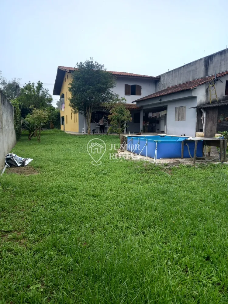 Casa, 6 quartos, 360 m² - Foto 1