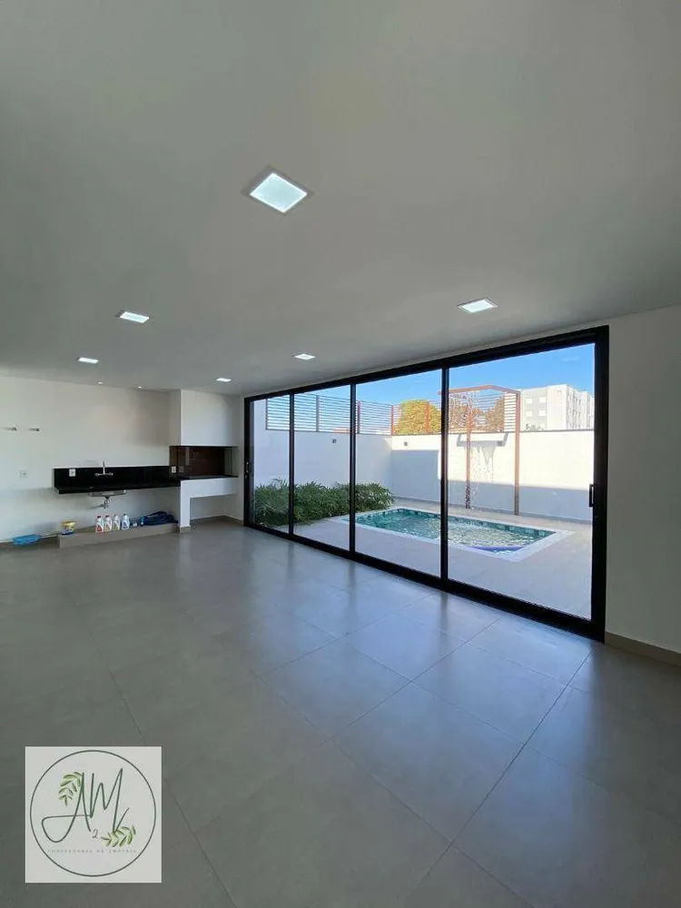 Sobrado, 3 quartos, 240 m² - Foto 2