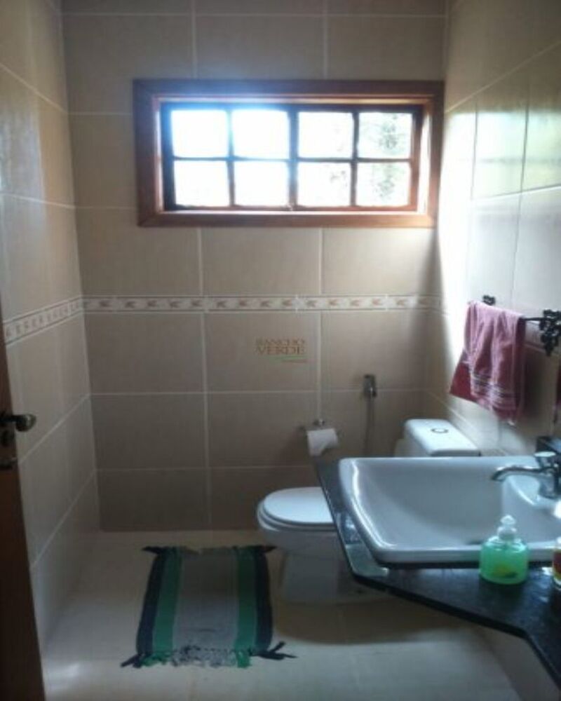 Chácara à venda com 2 quartos, 2500m² - Foto 3