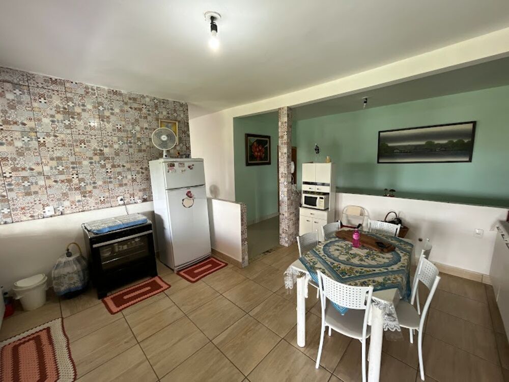 Chácara, 4 quartos, 1000 m² - Foto 1