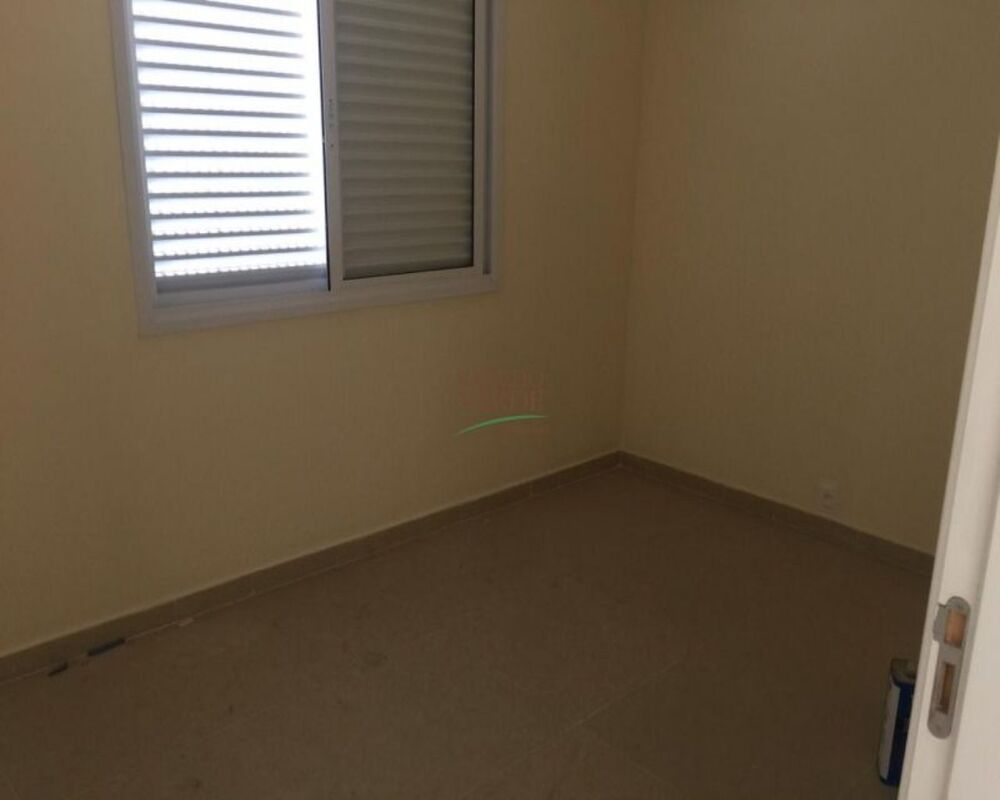 Apartamento à venda com 3 quartos, 96m² - Foto 4