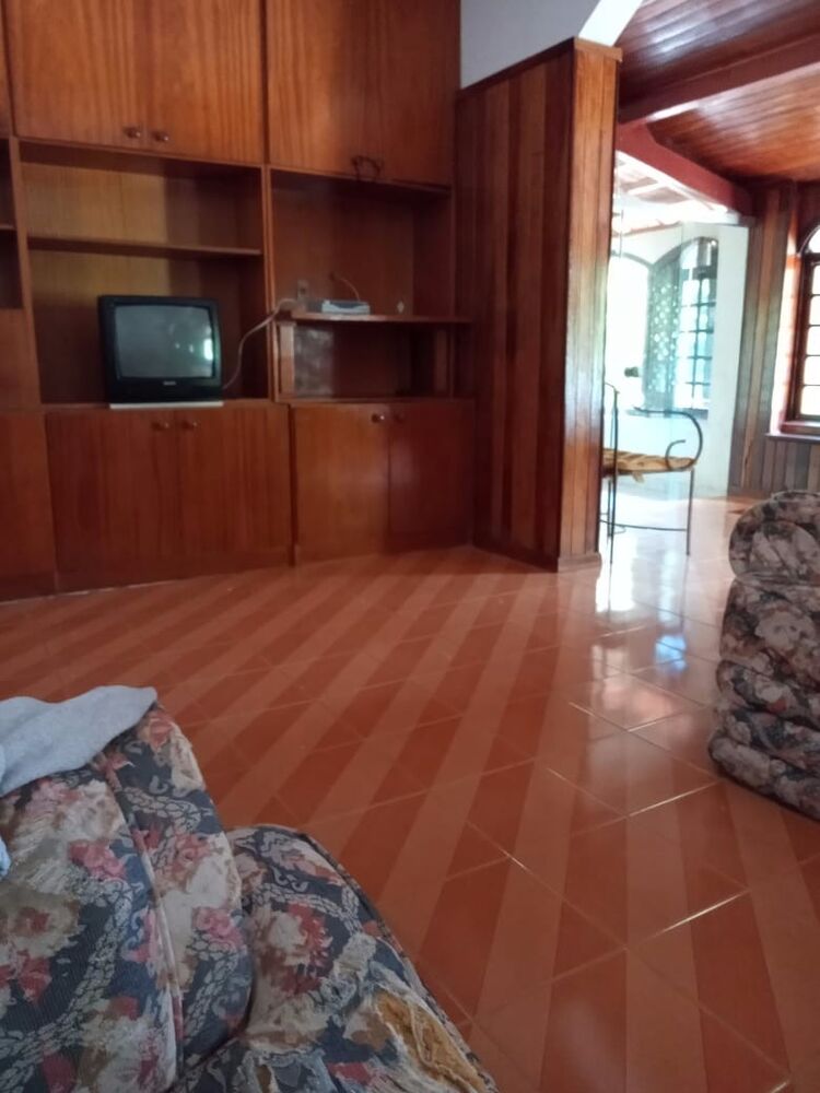 Chácara à venda com 2 quartos, 12000m² - Foto 1