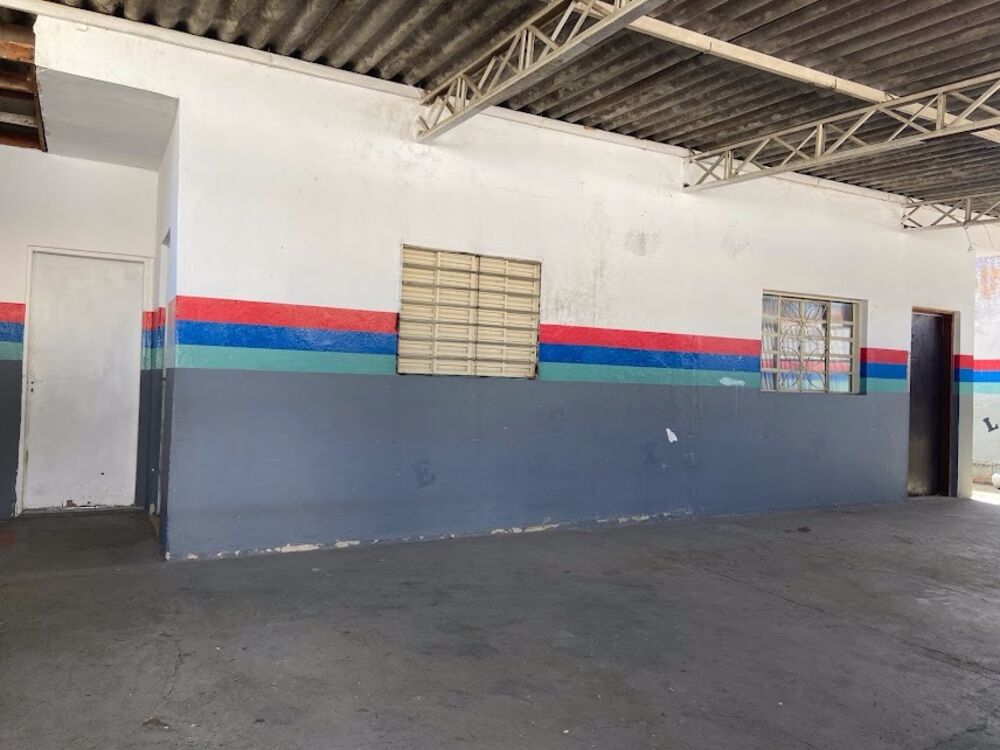 Casa à venda com 3 quartos, 300m² - Foto 12