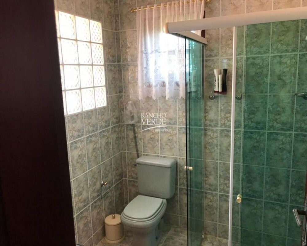 Chácara à venda com 5 quartos, 4000m² - Foto 1
