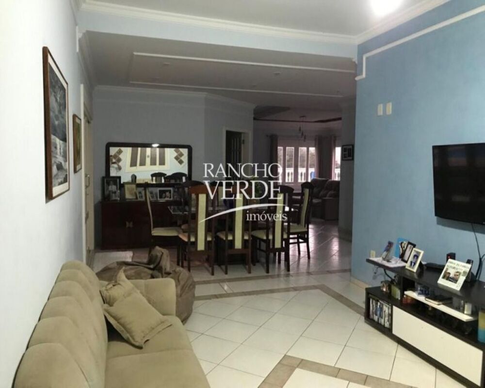 Chácara, 4 quartos, 3200 m² - Foto 1