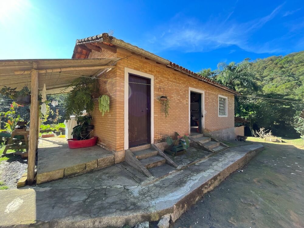 Sítio à venda com 3 quartos, 20m² - Foto 28