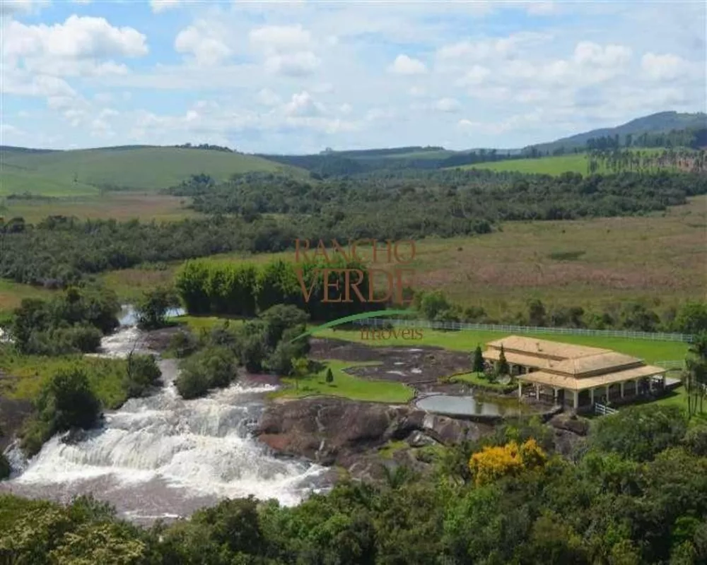 Fazenda à venda com 8 quartos, 1170000m² - Foto 3