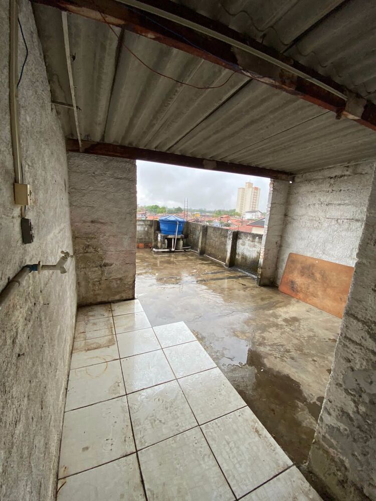 Casa à venda com 2 quartos, 175m² - Foto 6