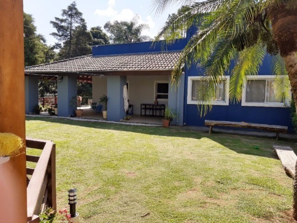 Chácara à venda com 3 quartos, 3300m² - Foto 1
